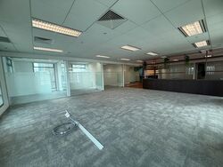 Bugis Junction (D7), Office #572118011